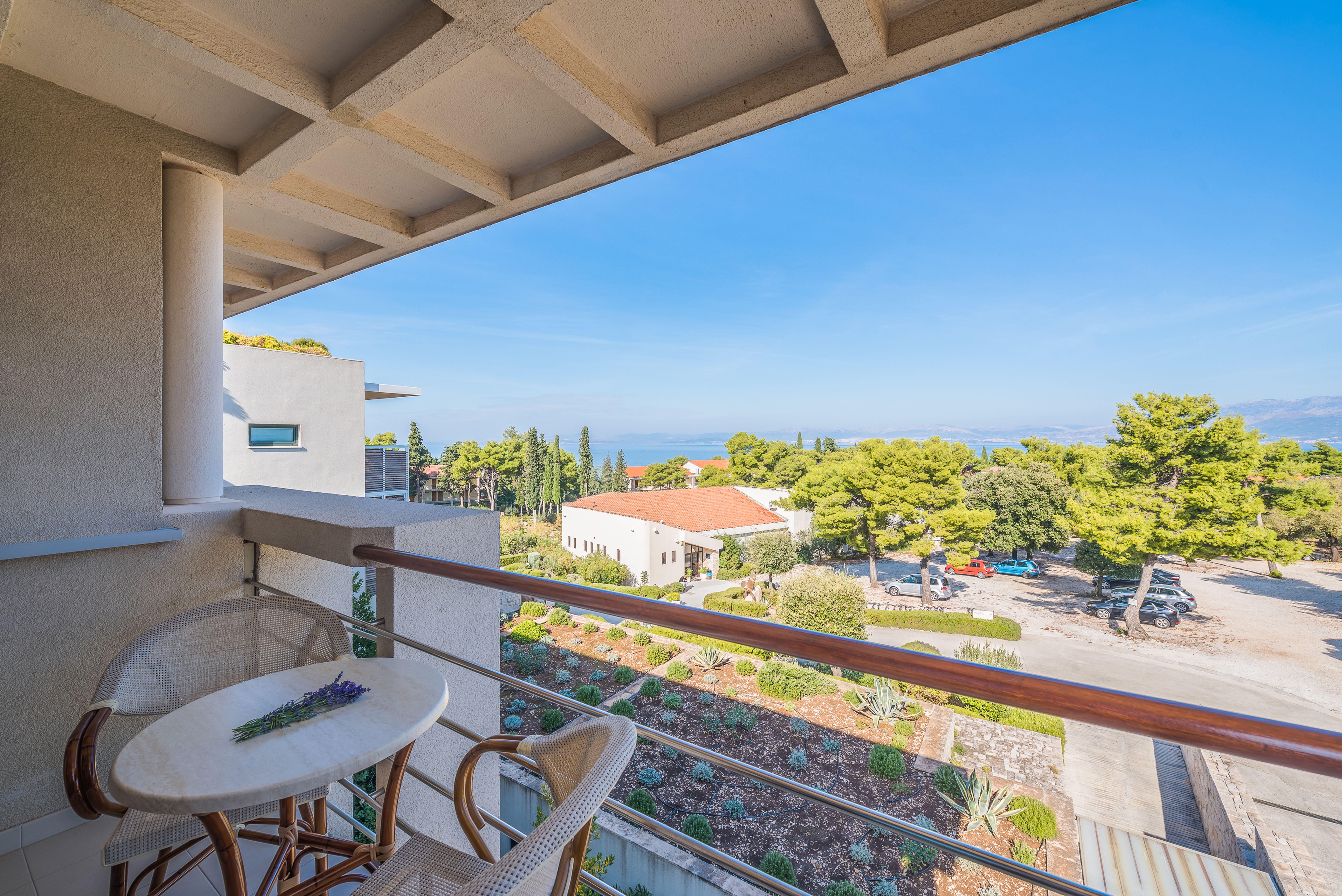 Aminess Vival Velaris Resort Supetar Ngoại thất bức ảnh