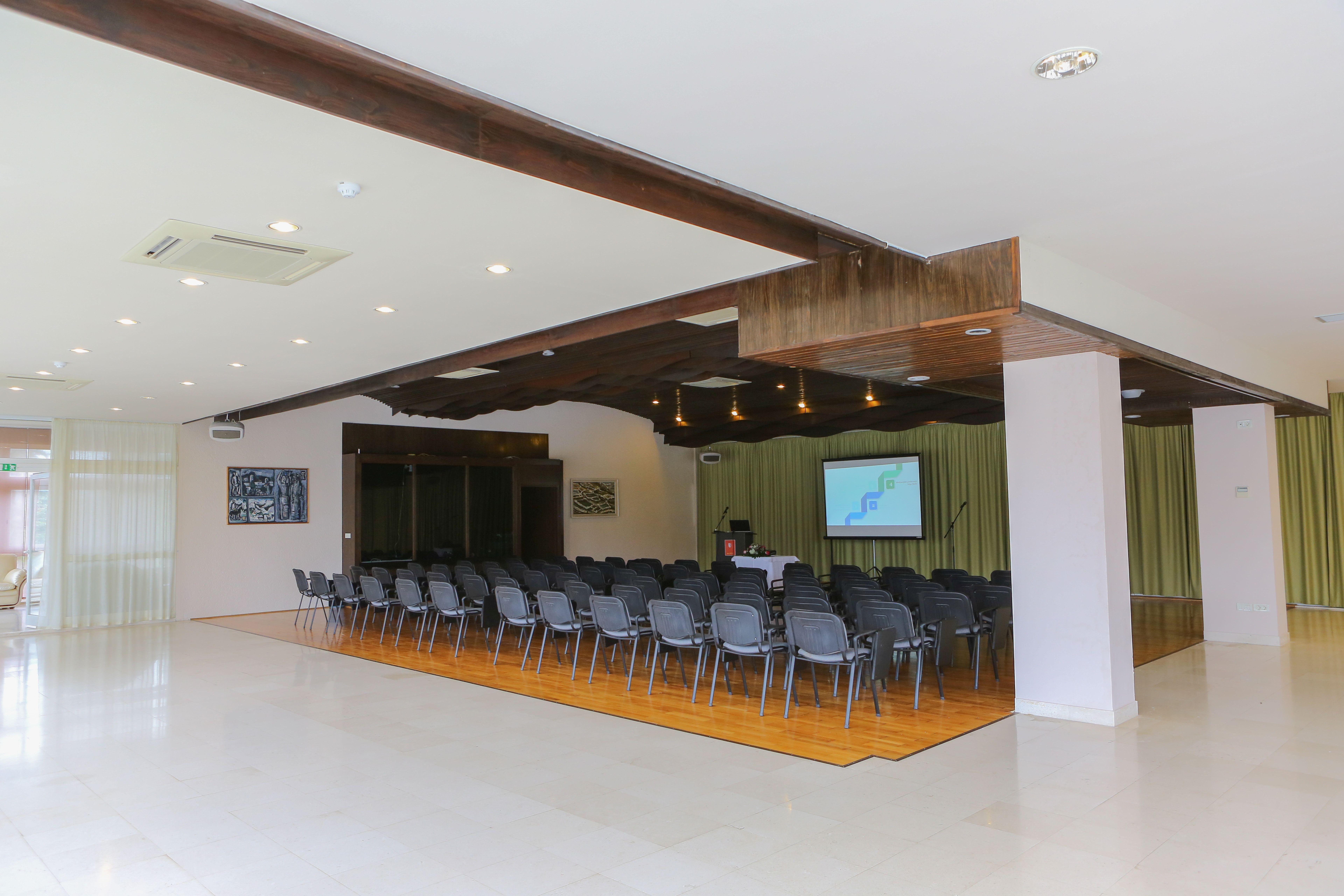 Aminess Vival Velaris Resort Supetar Ngoại thất bức ảnh